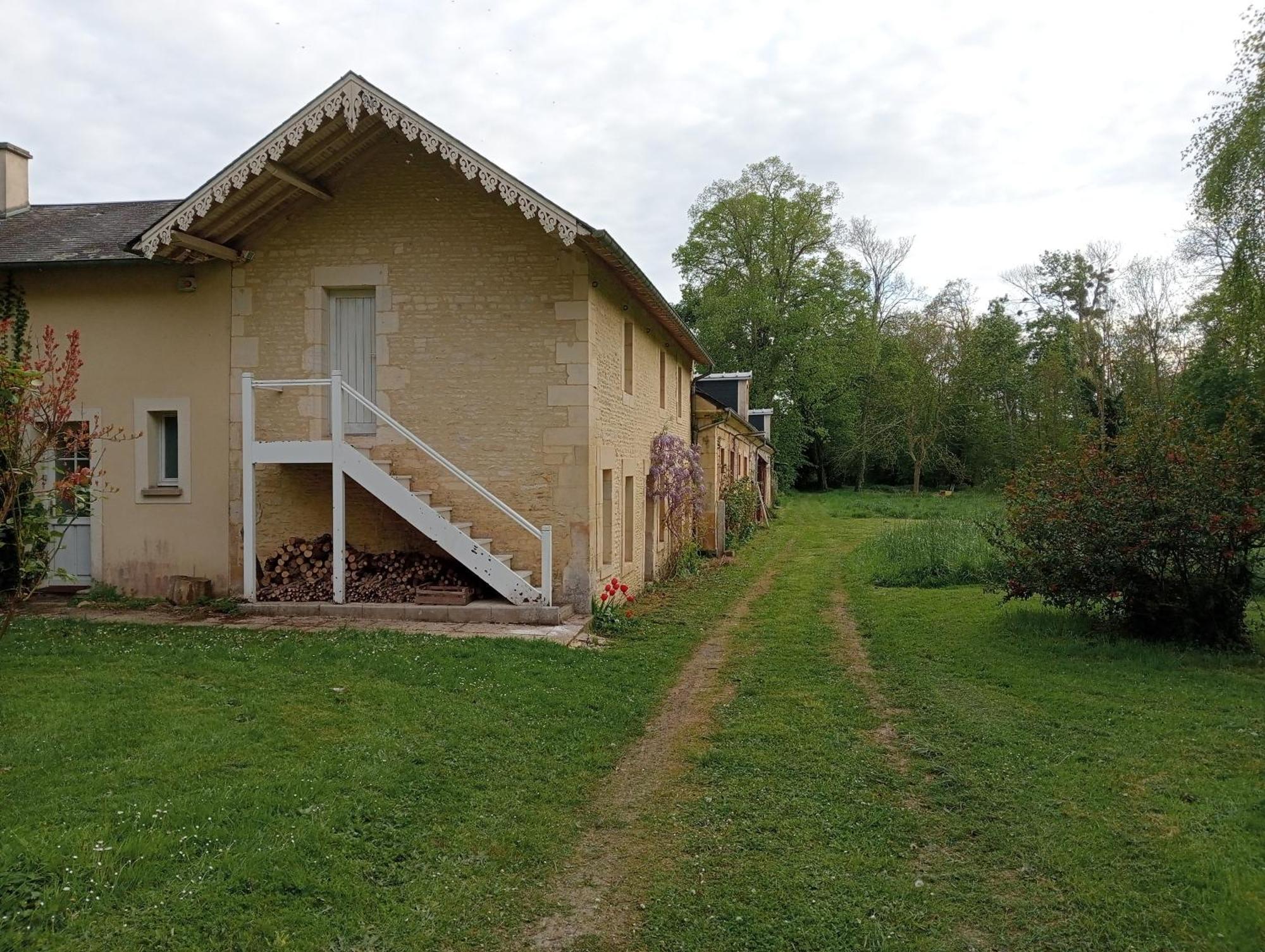 Vue D'Oiseau Apartment Rosel Exterior photo